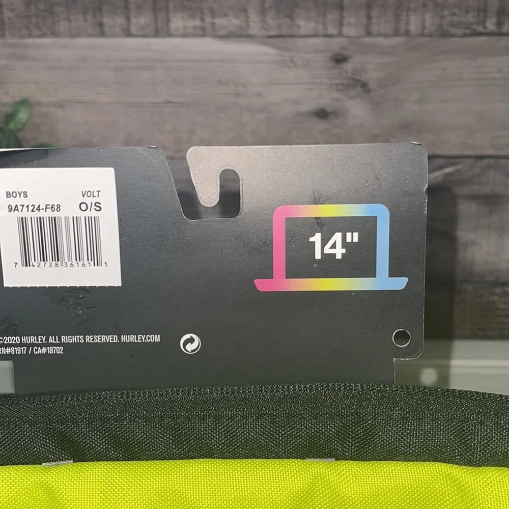 ❤️NEW!!!❤️RARE!!!Hurley 14” Laptop Sleeve Volt. It fit Ipad Pro.
